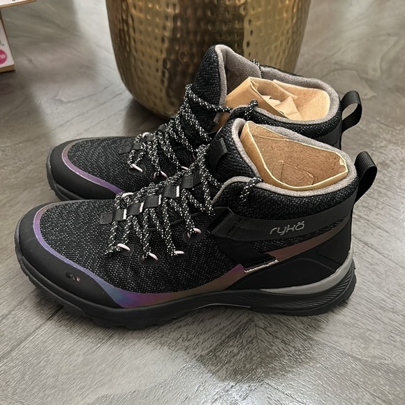 Ryka Trailhead Women's Athletic Outdoor Short Boot - Picture 6 of 9